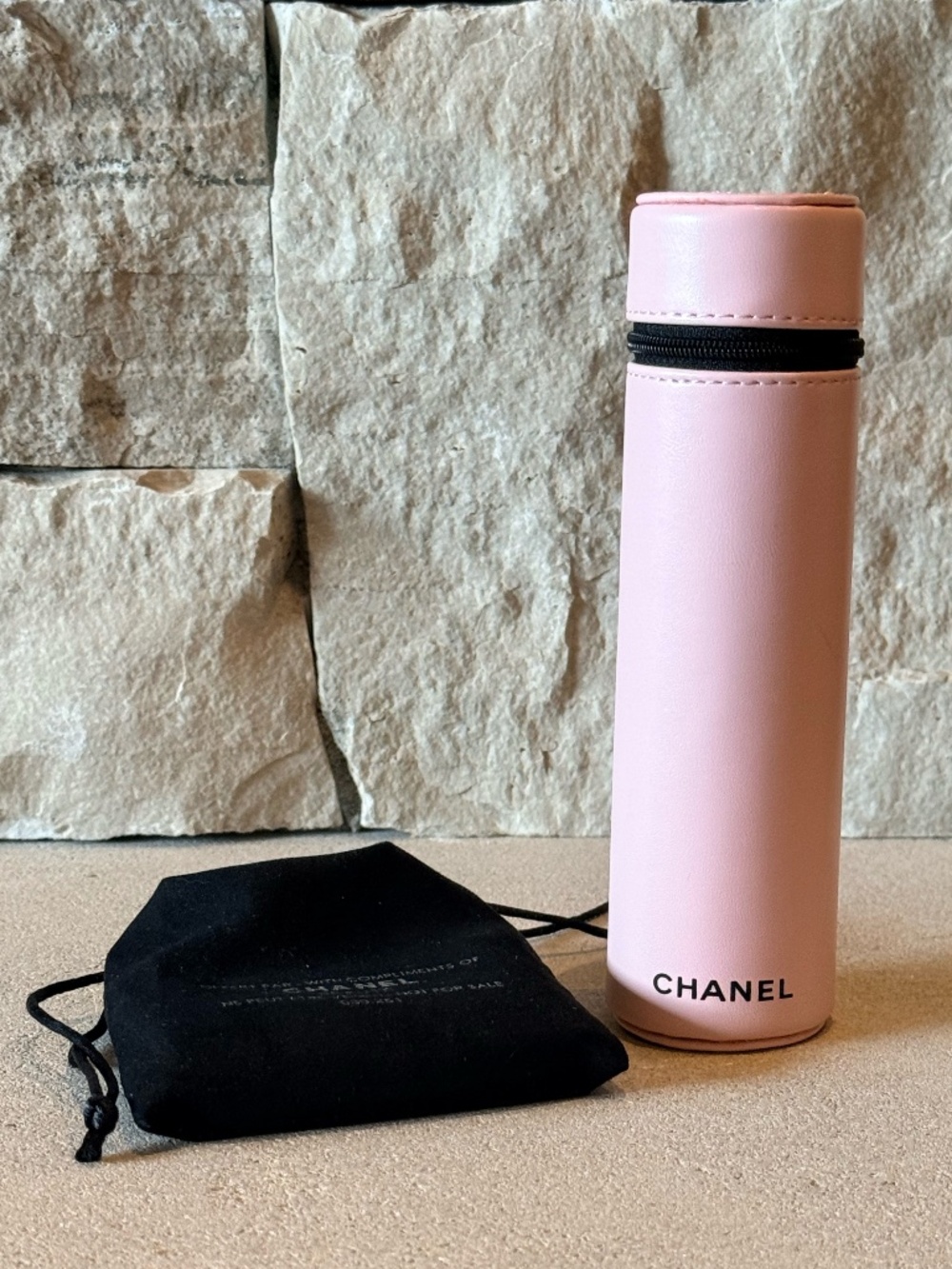 CHANEL Limited Edition LES PINCEAUX DE CHANEL Brush Set w/ Matching Mirror
